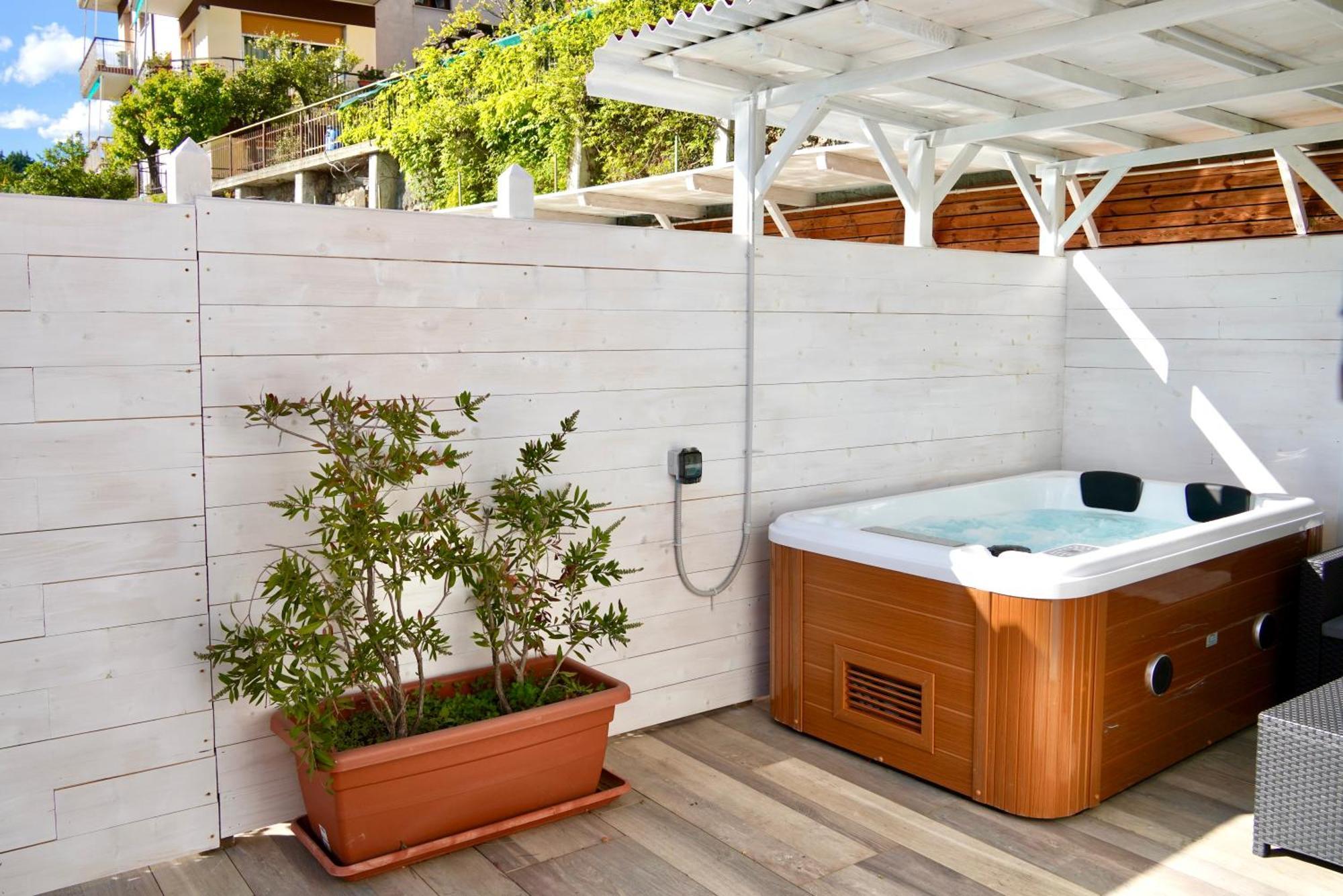 Starsbox Jacuzzi Privata E Piscina Vista Mare Hotel Celle Ligure Bagian luar foto